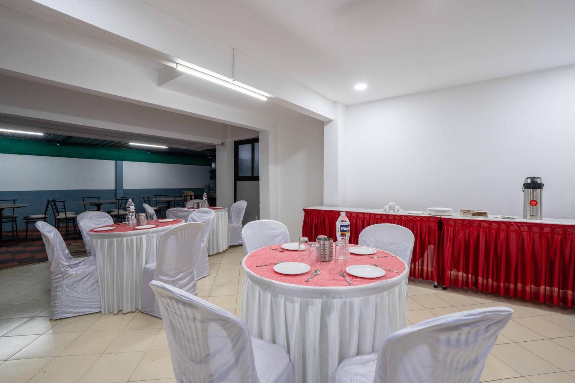 Treebo Royal Comfort Atithi Pune Zewnętrze zdjęcie