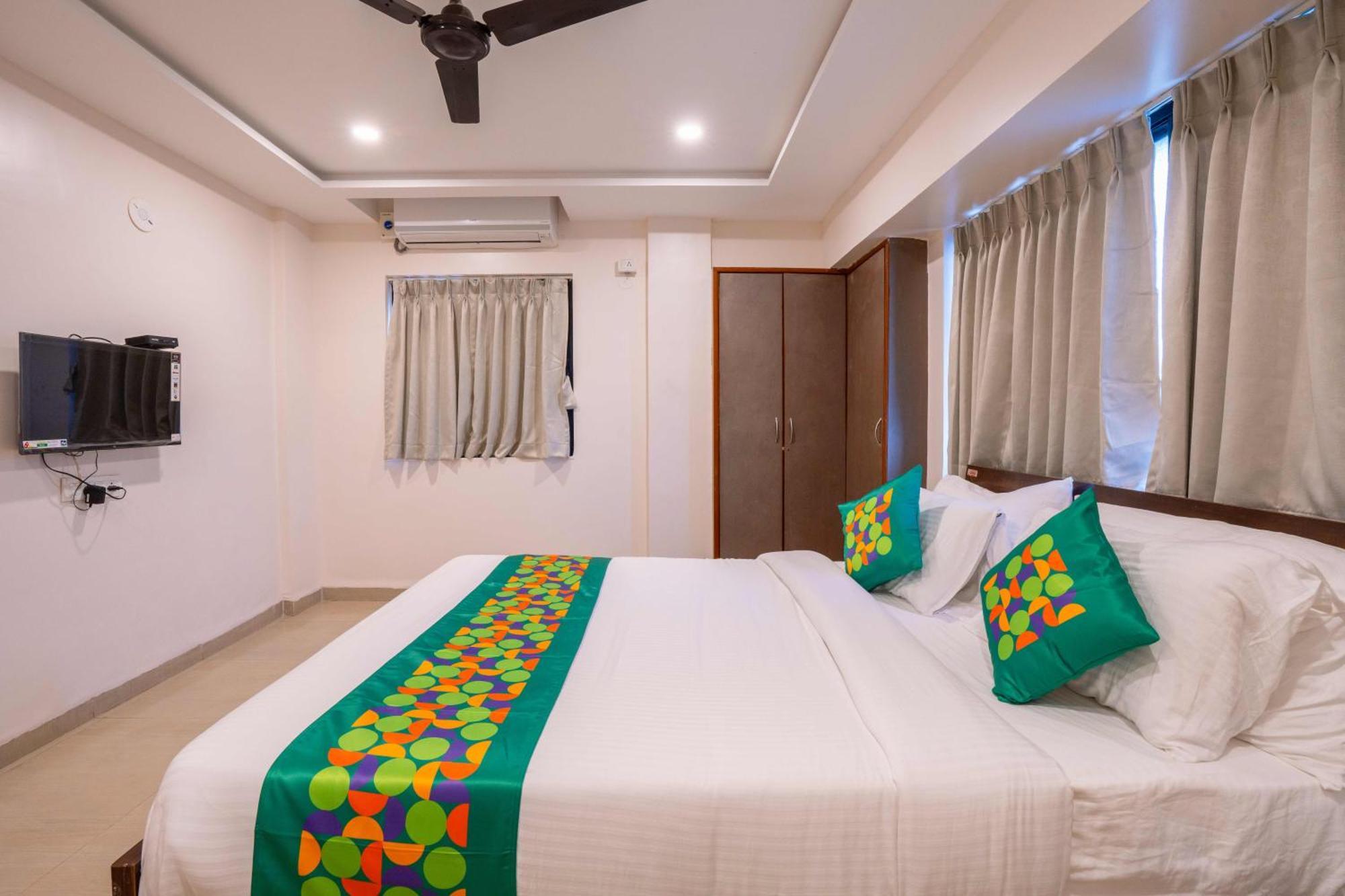 Treebo Royal Comfort Atithi Pune Zewnętrze zdjęcie