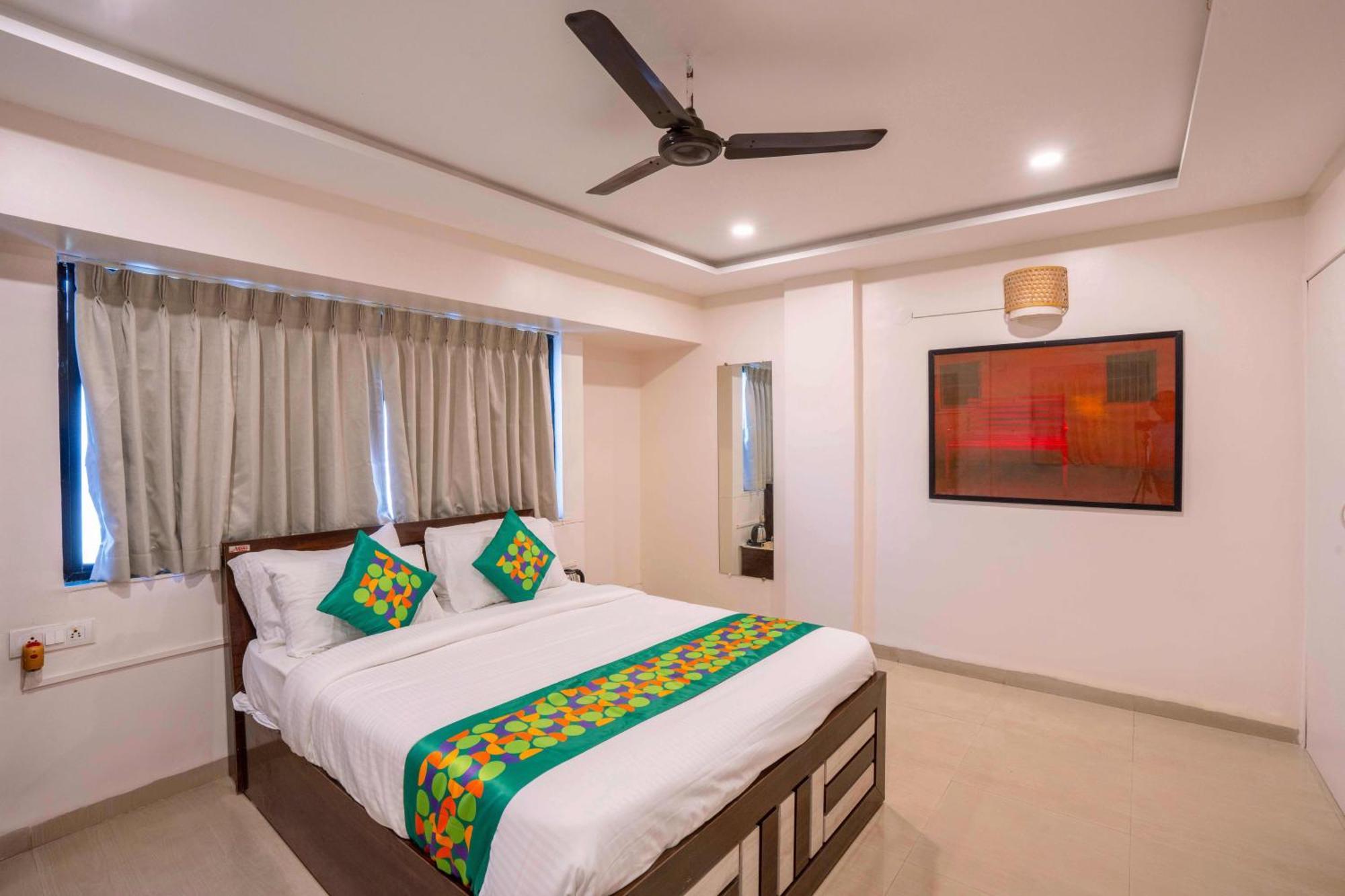 Treebo Royal Comfort Atithi Pune Zewnętrze zdjęcie